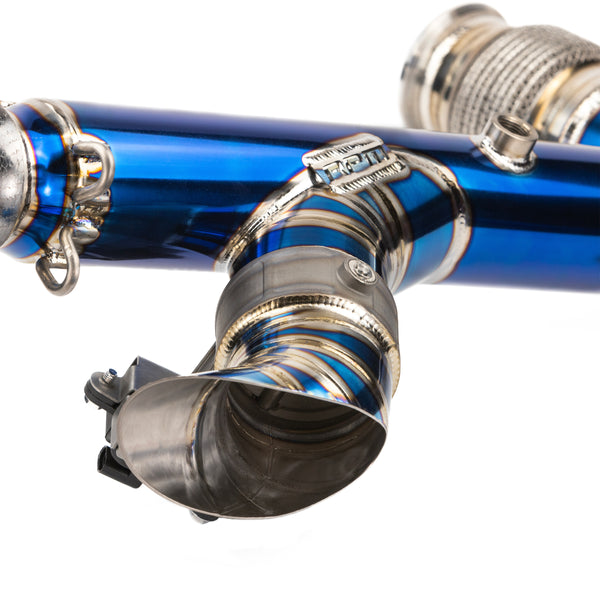 Lightweight titanium 3-inch RPM E-Valve exhaust for Can-Am X3 adds horsepower and sport tone with push-button valve control.