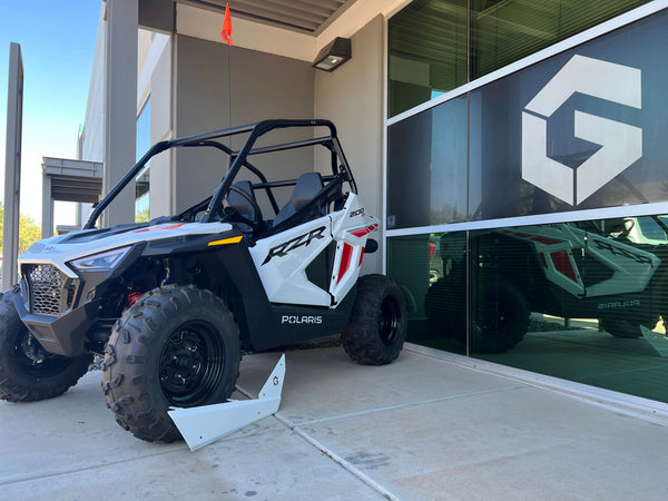 POLARIS RZR 200 - KICK PLATES - Dunes 2 Dezert SXS