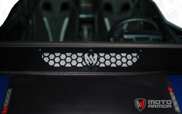 DOT glass windshield for Can-Am Commander and Maverick Trail with spring vents, aluminum frame, and manual wiper for all-weather riding.