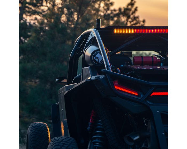 Rigid Chase Bar horizontal surface mount kit with 15° tilt, stainless steel construction, and UV-resistant finish for rear LED bar installs.