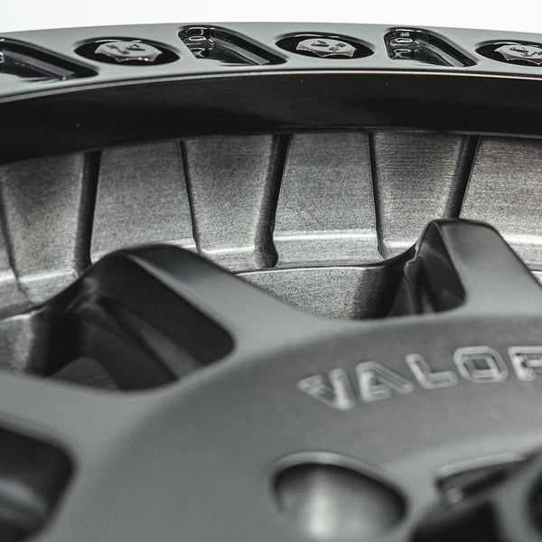 V09 Brushed Charcoal - Dunes 2 Dezert SXS