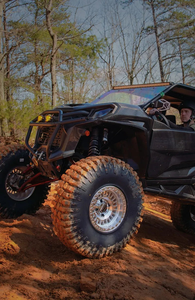 UTV beadlock wheel and mud terrain tire on the trail | Dunes 2 Dezert