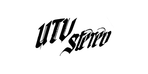 UTV Stereo & Audio | Dunes 2 Dezert