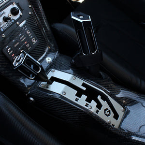 Geiser X3 quick shift gate installed in shifter area