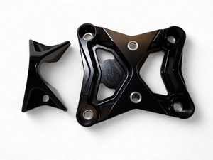 Elektric Off Road black 6-bolt billet radius rod plate with tow hook for Can-Am Maverick X3 - product photo 4