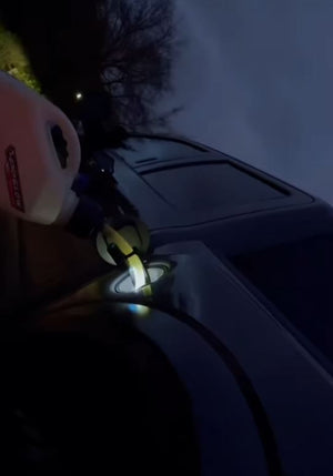 End Glow Fuel Jug Light – Hands-Free LED Brightness - Dunes 2 Dezert SXS