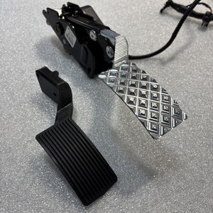 Maverick R Billet Throttle Pedal Upgrade - Dunes 2 Dezert SXS