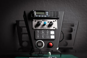 SFM Can-Am X3 PCI Kenwood & SwitchPro Mount – StayFlush - Dunes 2 Dezert SXS