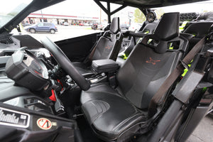 UTVMA Armrest w/ Bracket – Can-Am Maverick X3 - Dunes 2 Dezert SXS