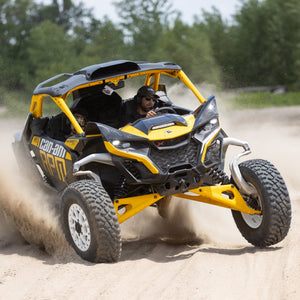 Maverick R carbon fiber fender showing upper control arm suspension clearance