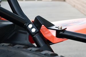 Madigan Motorsports YXZ1000R Rear Bed Tailgate on a Yamaha YXZ1000R — mounting hardware