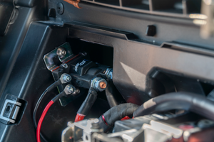 Can-Am® Defender 2nd Battery Kit | UTVS-DEF-2BATT-KIT - Dunes 2 Dezert SXS