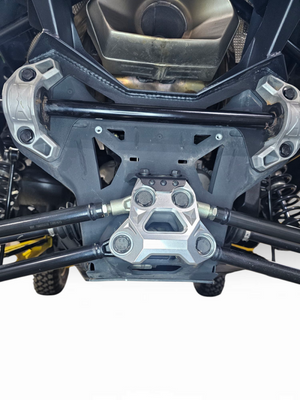 Elektric Off Road clear anodized billet radius rod plate with tow hook for Can-Am Maverick R - product photo 4