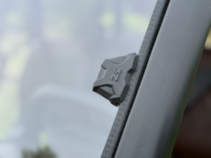 Versa Vented Windshield Uv Resistant
