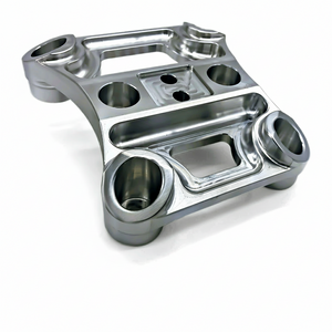 LM UTV Can-Am Maverick X3 Rear Radius Rod Plate detail showing the mounting points