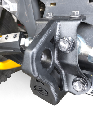 Elektric Off Road steel radius rod plate with tow hook for 4-seat Can-Am Maverick R Max - product photo 10