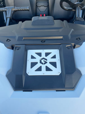 Polaris RZR 200 Geiser bonnet cover color detail