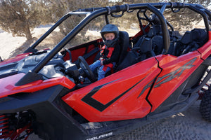RZR 4 PRO R Front Bump Seat w/ Harness (2025+) - Dunes 2 Dezert SXS