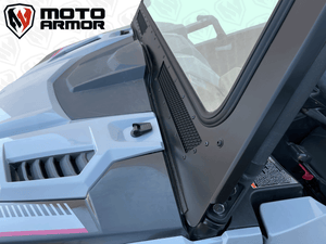 Yamaha RMAX 1000 glass windshield with vent and wiper, black aluminum frame and billet mounts for 2 and 4 seat models, 2021–2025