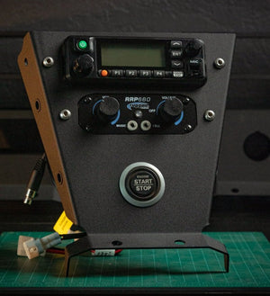 SFM Rugged Radio Mount / RDM – Can-Am X3 (2017–2022) - Dunes 2 Dezert SXS