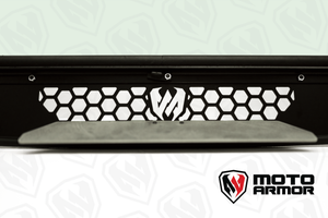 DOT glass windshield for Can-Am Commander and Maverick Trail with spring vents, aluminum frame, and manual wiper for all-weather riding.