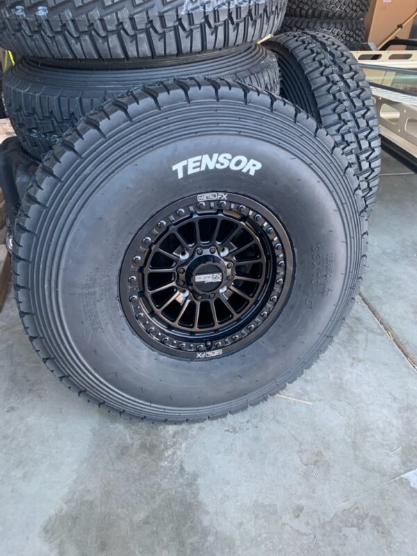 MetalFX Delta Beadlocks Matte Black with Tensor DS 33" tires 1