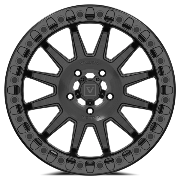 V09 17" 5-Lug face view